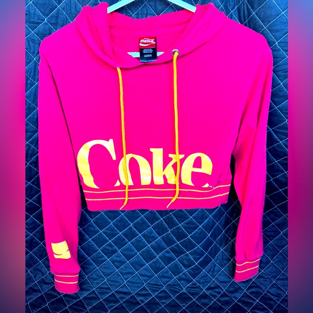 Coke Graphic Cropped Hoodie Size L